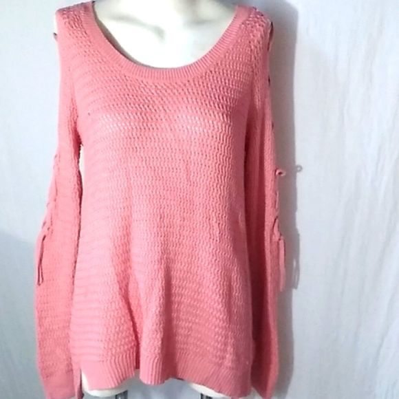 TORRID Sweaters - NWOT TORRID SIZE 0  COLD SHOULDER SWEATER